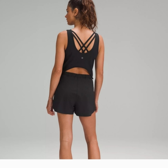 Lululemon open back romper black size 4 - Picture 2 of 4